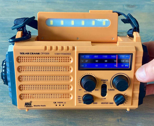 What is a Hand Crank Radio? All You Need to Know About How They Work and Why You Need One